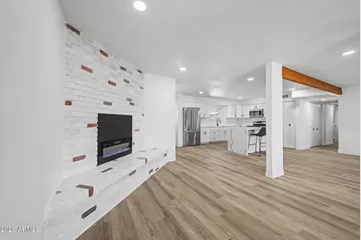 7149 W Wilshire Drive, Phoenix, AZ 85035 - Photo 7