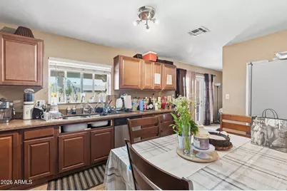 2513 S Kachina Circle, Tempe, AZ 85282 - Photo 7