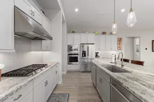 11531 N Jerome St, Surprise, AZ 85388 - Photo 9