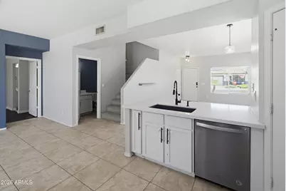 7308 S 13th Way, Phoenix, AZ 85042 - Photo 17