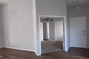 11410 W Roanoke Dr, Avondale, AZ 85392 - Photo 9