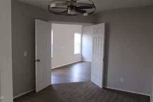 11410 W Roanoke Dr, Avondale, AZ 85392 - Photo 5
