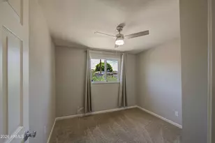 2225 E Lynne Ln, Phoenix, AZ 85042 - Photo 21