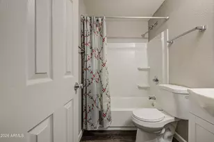 2225 E Lynne Ln, Phoenix, AZ 85042 - Photo 23