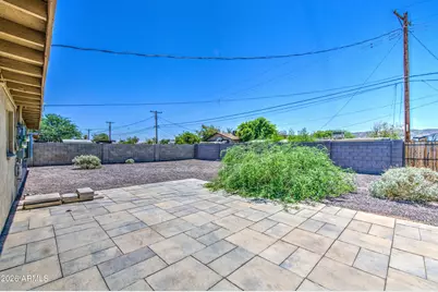 2225 E Lynne Lane, Phoenix, AZ 85042 - Photo 27