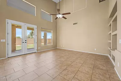 13765 W Vernon Avenue, Goodyear, AZ 85395 - Photo 5