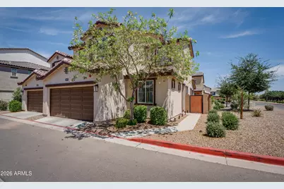 1255 N Arizona Avenue #1012, Chandler, AZ 85225 - Photo 3