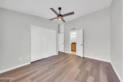 2845 E Tracy Lane #4, Phoenix, AZ 85032 - Photo 9
