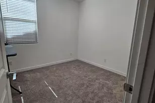12377 W Glenn Dr, Glendale, AZ 85307 - Photo 19