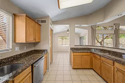 11101 S Hopi Drive, Goodyear, AZ 85338 - Photo 17