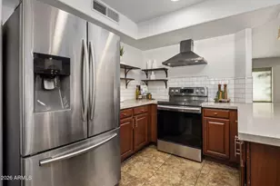 21813 N 40th Way, Phoenix, AZ 85050 - Photo 13