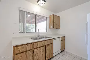 20606 N 31st Dr, Phoenix, AZ 85027 - Photo 13