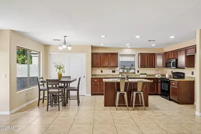 9835 W Salter Drive, Peoria, AZ 85382 - Photo 9