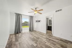 3417 E Kelton Ln, Phoenix, AZ 85032 - Photo 15