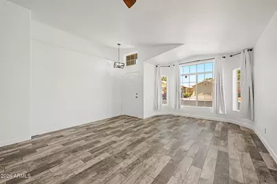 3417 E Kelton Lane, Phoenix, AZ 85032 - Photo 5