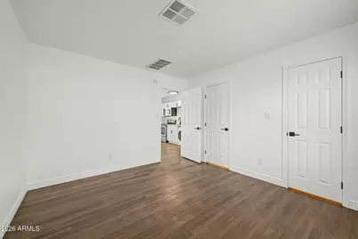 1438 E Adams Street #Apt 2, Phoenix, AZ 85034 - Photo 11