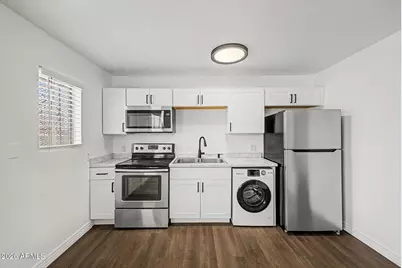 1438 E Adams Street #Apt 2, Phoenix, AZ 85034 - Photo 9