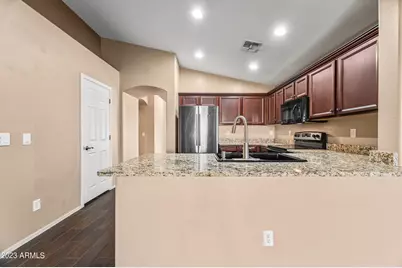 41284 W Cahill Drive, Maricopa, AZ 85138 - Photo 9