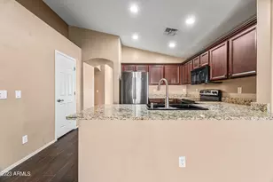41284 W Cahill Dr, Maricopa, AZ 85138 - Photo 9