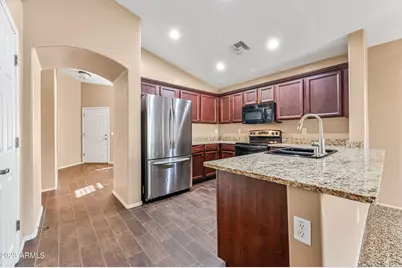 41284 W Cahill Drive, Maricopa, AZ 85138 - Photo 11