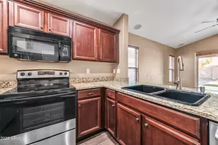 41284 W Cahill Dr, Maricopa, AZ 85138 - Photo 15