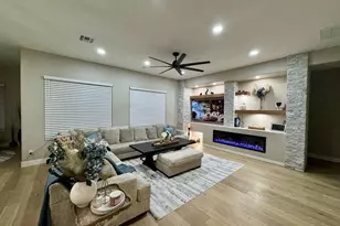 2031 W Chimney Rock Rd, Phoenix, AZ 85085 - Photo 23