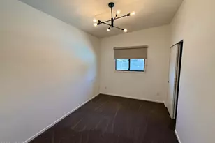 3702 E Paradise Dr, Phoenix, AZ 85028 - Photo 13