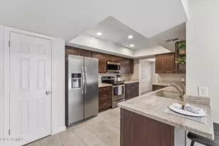 7621 E Vista Dr, Scottsdale, AZ 85250 - Photo 19