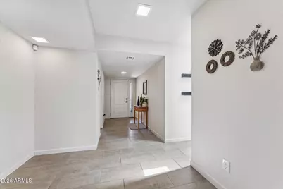 7621 E Vista Drive, Scottsdale, AZ 85250 - Photo 9