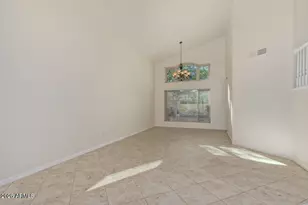 9414 S 51st St, Phoenix, AZ 85044 - Photo 5