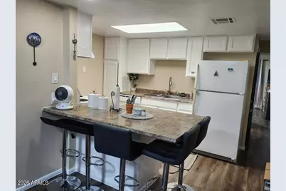 6818 N 35th Avenue #E, Phoenix, AZ 85017 - Photo 11