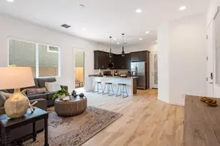 8001 W Rowel Rd, Peoria, AZ 85383 - Photo 15