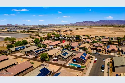 23844 W Parkway Drive, Buckeye, AZ 85326 - Photo 35