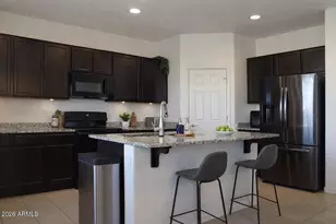 3330 W Donner Dr, Phoenix, AZ 85041 - Photo 3