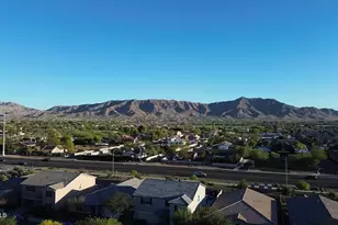 3330 W Donner Dr, Phoenix, AZ 85041 - Photo 17