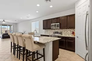 724 S 9th St, Avondale, AZ 85323 - Photo 3