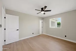 8262 E Monte Vista Rd, Scottsdale, AZ 85257 - Photo 17