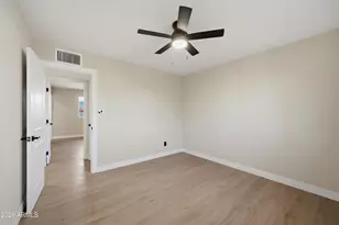8262 E Monte Vista Rd, Scottsdale, AZ 85257 - Photo 23