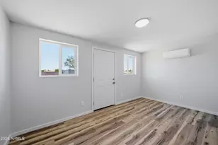 16406 N 50th Dr, Glendale, AZ 85306 - Photo 7