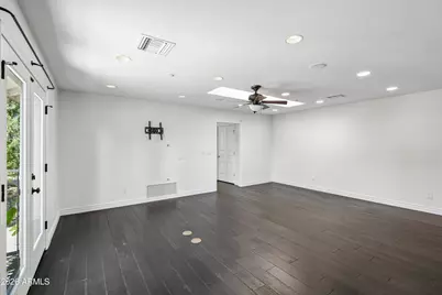 225 W Orchid Lane, Phoenix, AZ 85021 - Photo 37