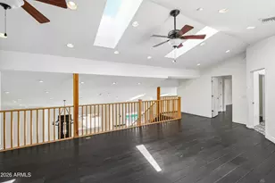 225 W Orchid Ln, Phoenix, AZ 85021 - Photo 33