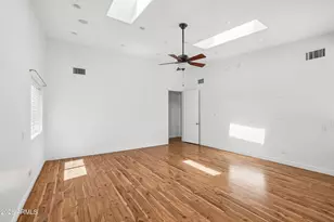 225 W Orchid Ln, Phoenix, AZ 85021 - Photo 27