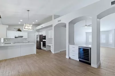 9720 W Escuda Drive, Peoria, AZ 85382 - Photo 5