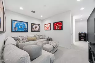 1912 W Kinfield Trail, Phoenix, AZ 85085 - Photo 25