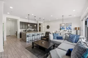 1912 W Kinfield Trail, Phoenix, AZ 85085 - Photo 15