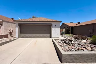 18627 N 33rd Dr, Phoenix, AZ 85027 - Photo 17