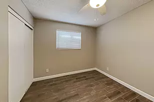 11823 N 49th Dr, Glendale, AZ 85304 - Photo 9