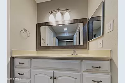 11823 N 49th Drive, Glendale, AZ 85304 - Photo 13