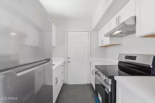 1036 N 16th St, Phoenix, AZ 85006 - Photo 9