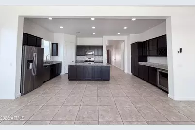 2528 N Comiskey Drive, Florence, AZ 85132 - Photo 7